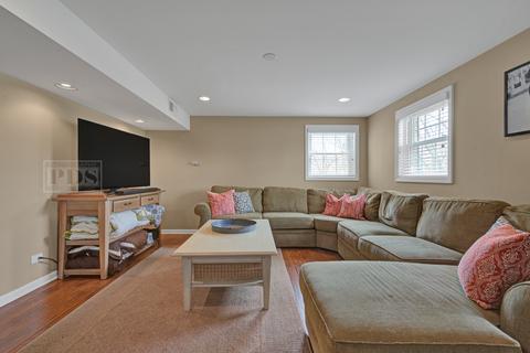 526 Maple Ln, Darien, IL 60561 photo 26