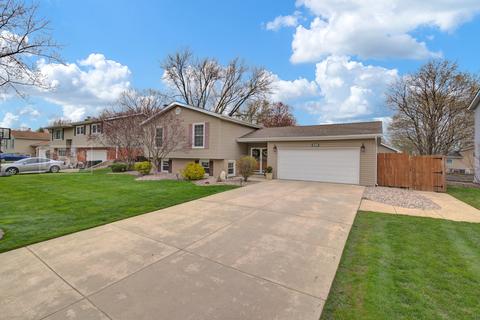 526 Maple Ln, Darien, IL 60561 photo 2