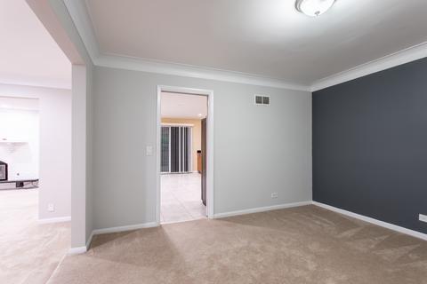 700 Marcella Rd, Des Plaines, IL 60016 photo 13