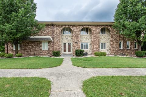 700 Marcella Rd, Des Plaines, IL 60016 photo 2