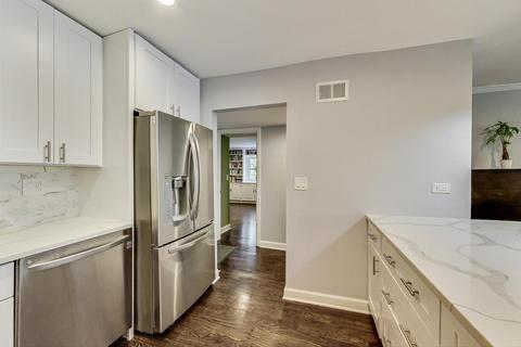2425 Central St #4B, Evanston, IL 60201 photo 11