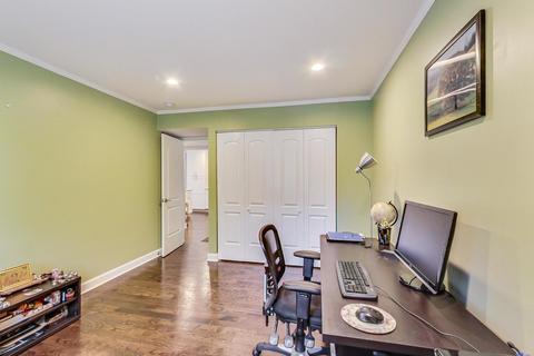 2425 Central St #4B, Evanston, IL 60201 photo 28