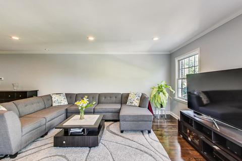 2425 Central St #4B, Evanston, IL 60201 photo 6