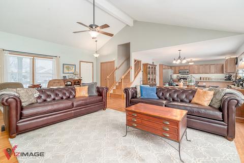 16626 W Apache Dr, Lockport, IL 60441 photo 3