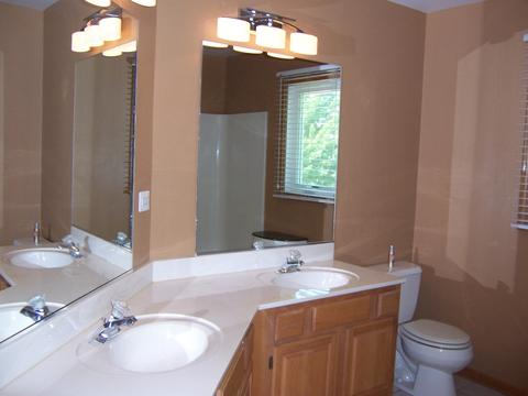 1500 Creekside Dr, Hoffman Estates, IL 60169 photo 17