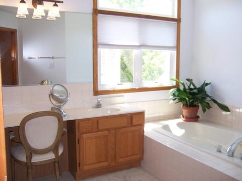 1500 Creekside Dr, Hoffman Estates, IL 60169 photo 13