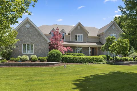 12461 Brighton Ln, Plainfield, IL 60585 photo 2