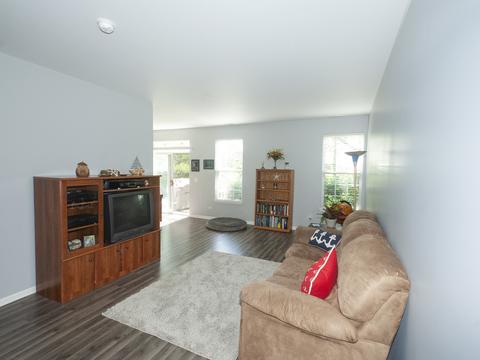 24248 Leski Ln, Plainfield, IL 60585 photo 2