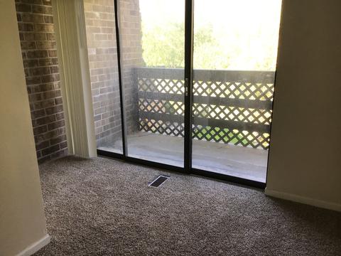101 Kenneth Cir, Elgin, IL 60120 photo 12
