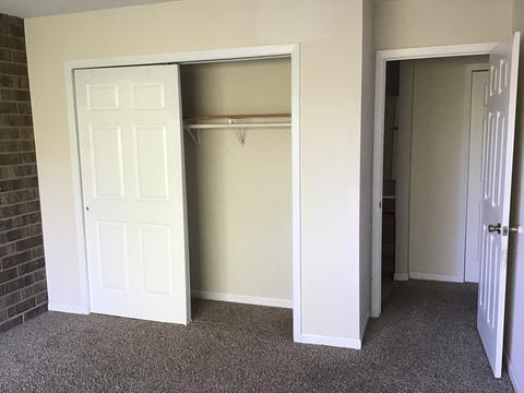 101 Kenneth Cir, Elgin, IL 60120 photo 19