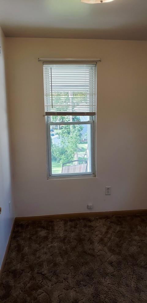612 E Main St, Morris, IL 60450 photo 25