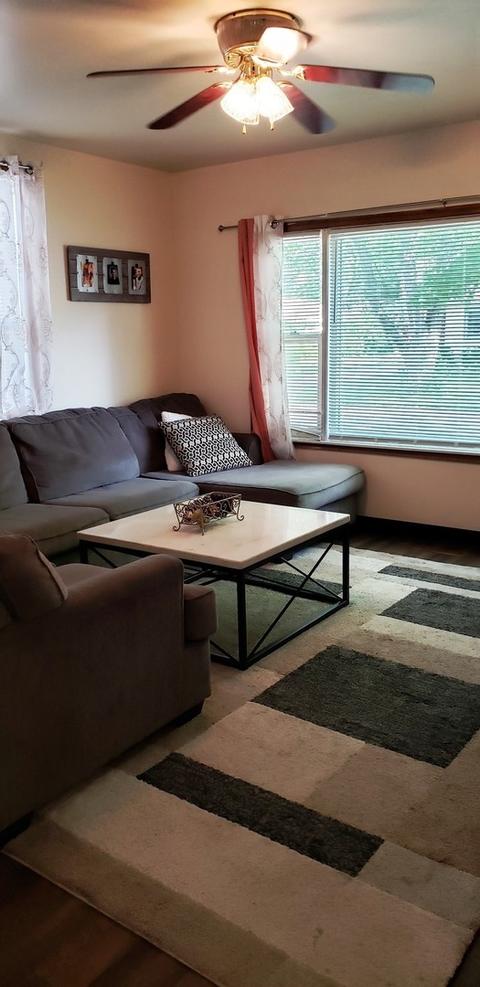 612 E Main St, Morris, IL 60450 photo 14