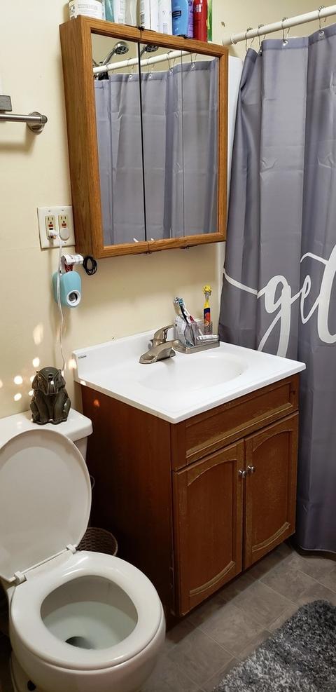 612 E Main St, Morris, IL 60450 photo 8