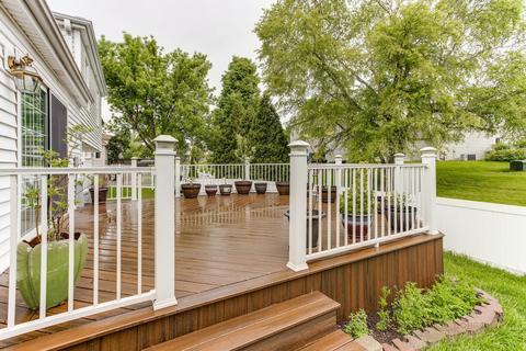 655 Randi Ln, Hoffman Estates, IL 60169 photo 24