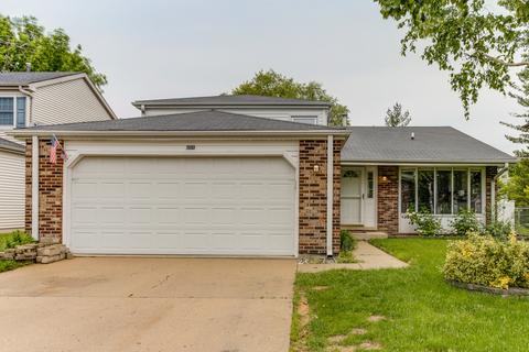 655 Randi Ln, Hoffman Estates, IL 60169 photo 1