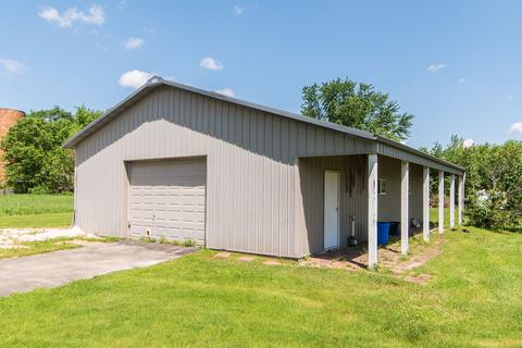 8401 Perry Rd, Dekalb, IL 60115 photo 27