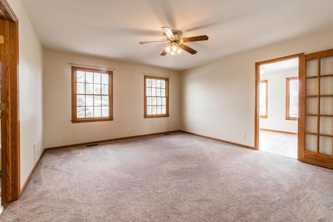 8401 Perry Rd, Dekalb, IL 60115 photo 10