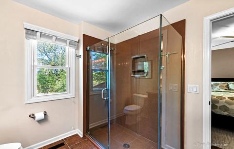7011 Dada Dr, Gurnee, IL 60031 photo 18