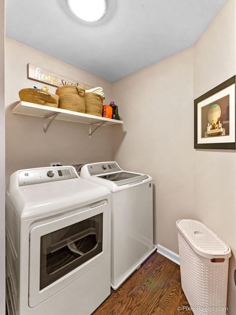 7011 Dada Dr, Gurnee, IL 60031 photo 15