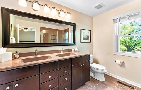 7011 Dada Dr, Gurnee, IL 60031 photo 17