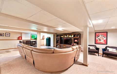 7011 Dada Dr, Gurnee, IL 60031 photo 24