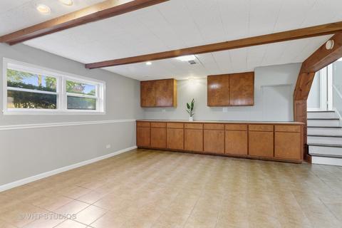 319 Crescent Dr, Glenview, IL 60025 photo 12