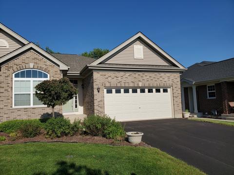 915 Eineke Blvd, Algonquin, IL 60102 photo 1