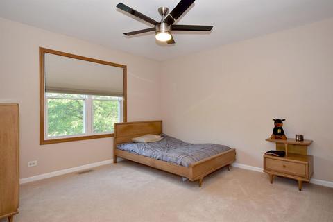 3230 Gresham Ln E, Aurora, IL 60504 photo 21
