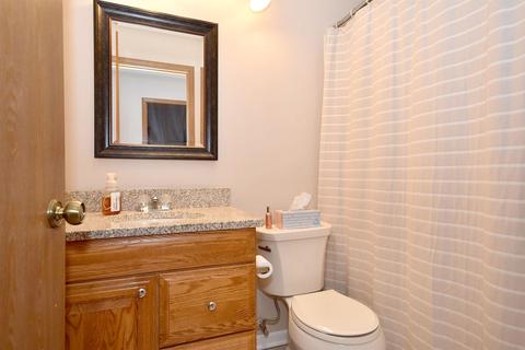 3230 Gresham Ln E, Aurora, IL 60504 photo 17