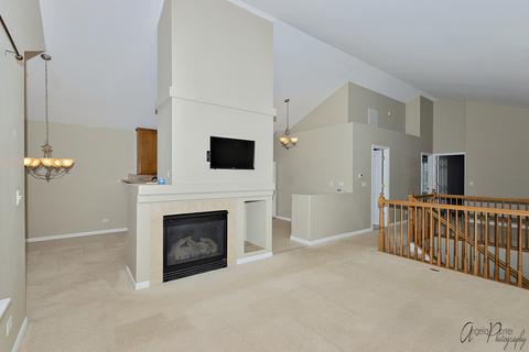 2011 Concord Dr, Mchenry, IL 60050 photo 3