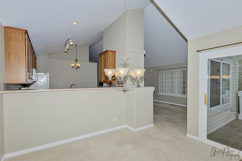 2011 Concord Dr, Mchenry, IL 60050 photo 6