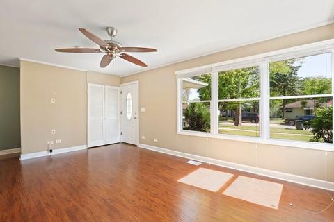 2407 Park St, Rolling Meadows, IL 60008 photo 7