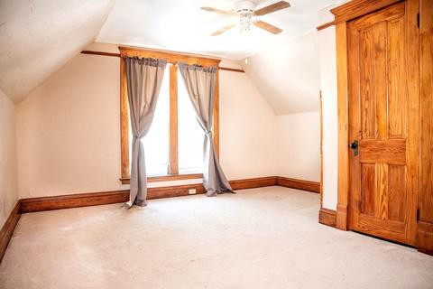 425 4th Ave, Dixon, IL 61021 photo 9
