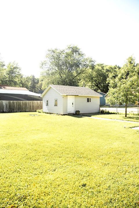 425 4th Ave, Dixon, IL 61021 photo 20