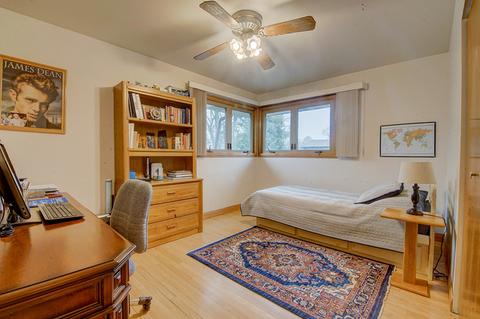 140 E Bradley St, Des Plaines, IL 60016 photo 11