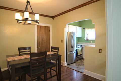 1005 S Wright St, Bloomington, IL 61701 photo 4