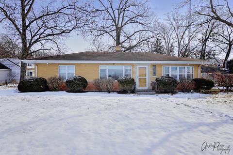 908 Laguna Dr, Mchenry, IL 60051 photo 1