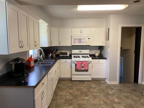 1217 W Algonquin Rd, Algonquin, IL 60102 photo 3