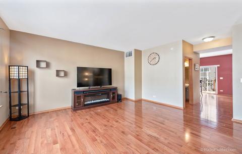 570 Declaration Ln, Aurora, IL 60502 photo 4