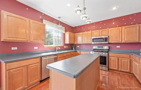 570 Declaration Ln, Aurora, IL 60502 photo 6