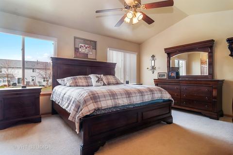 1298 Deerpath Cir, Aurora, IL 60506 photo 14