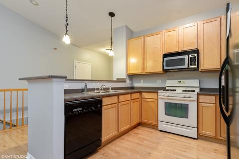 1304 Bridgehampton Dr, Plainfield, IL 60586 photo 2
