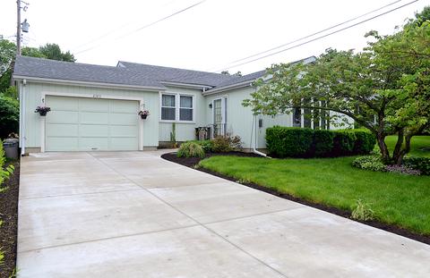 2103 Fields Pl, Ottawa, IL 61350 photo 1