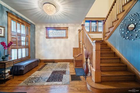 833 N Spring St, Elgin, IL 60120 photo 5