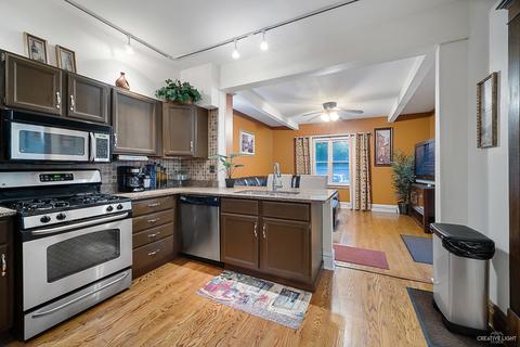 833 N Spring St, Elgin, IL 60120 photo 12