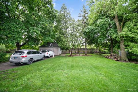 833 N Spring St, Elgin, IL 60120 photo 27
