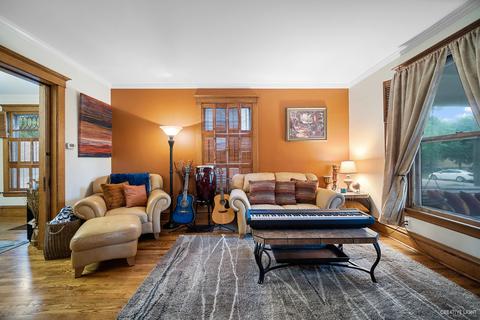 833 N Spring St, Elgin, IL 60120 photo 6