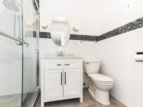 1150 Lancaster Ct, Hoffman Estates, IL 60169 photo 14