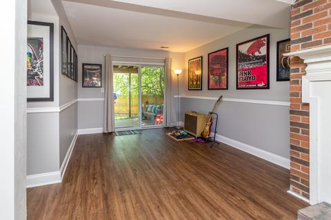1525 Brookside Dr, Hoffman Estates, IL 60169 photo 23