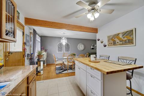 2837 Forest Ln, Lansing, IL 60438 photo 9